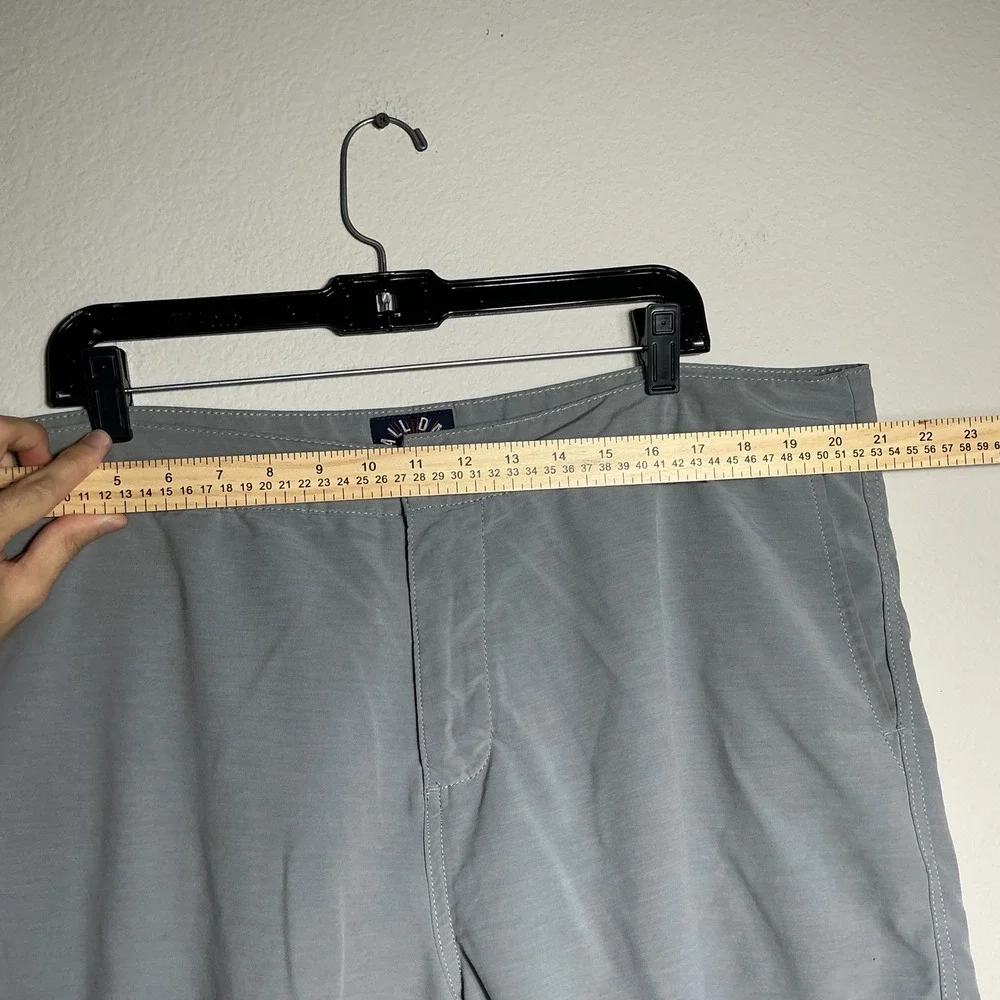 Faherty All Day Shorts Mens 40 Grey Hybrid Board Shorts Stretch Quick‎ Dry Solid